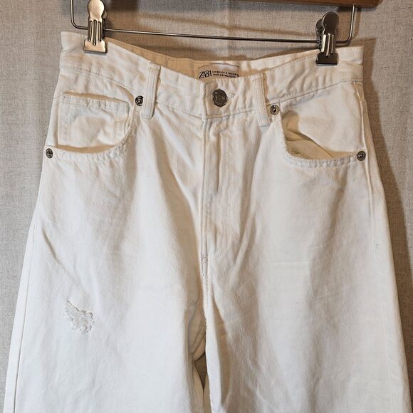ZARA Womens Size 4 Jeans High Rise Straight Leg Holey Distressed Hem White - Picture 2 of 8